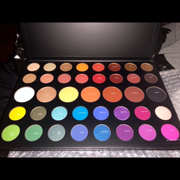 The James Charles Palette - Picture 5 of 6